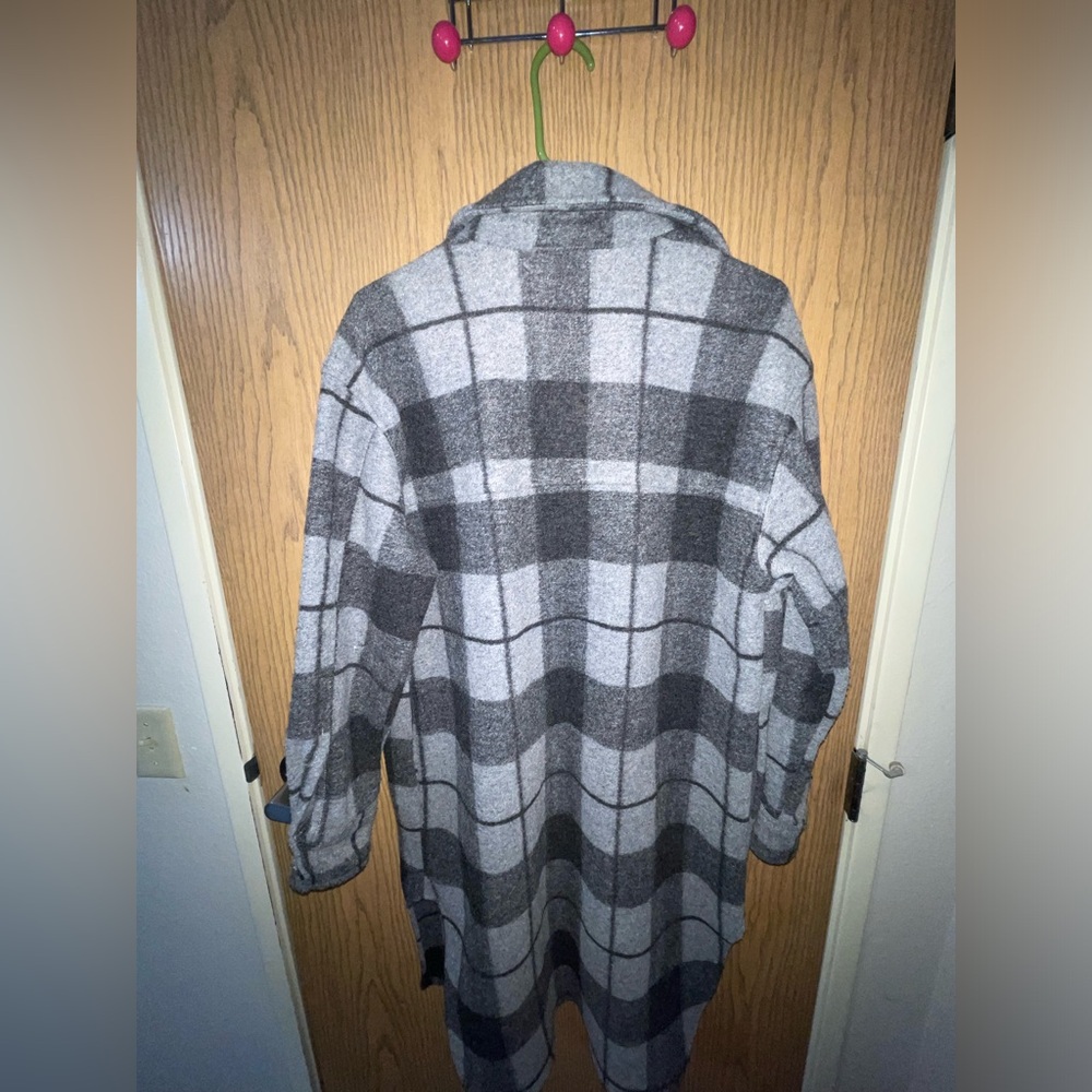 Jacket - Picture 2 of 3